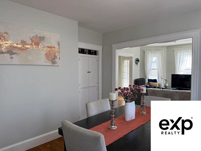 Photo - 14 Granfield Ave Unit 3