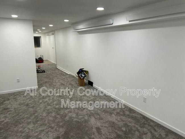 Photo - 1710 1/2 Walsh Court