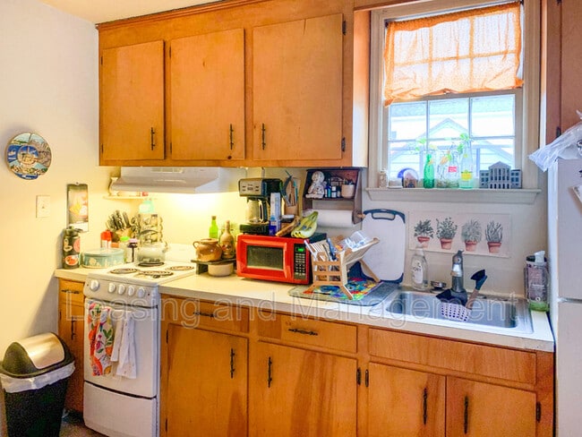 Photo - 132 Logan St Unit C