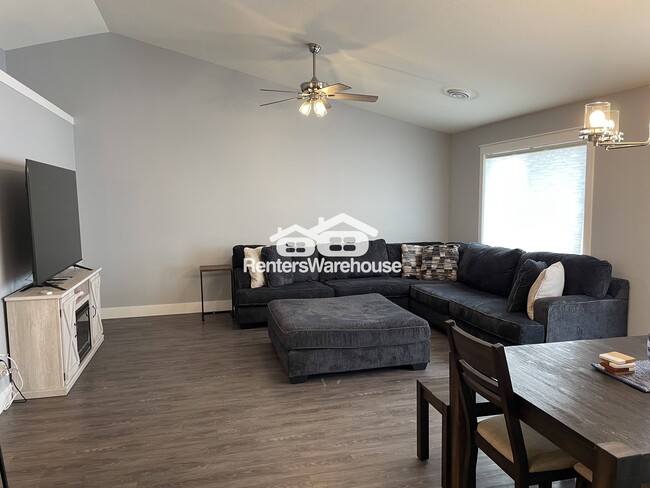 Photo - 4941 Field Crest Ln