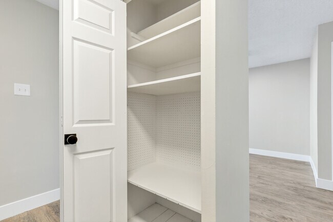 Photo - Mint Urban Infinity