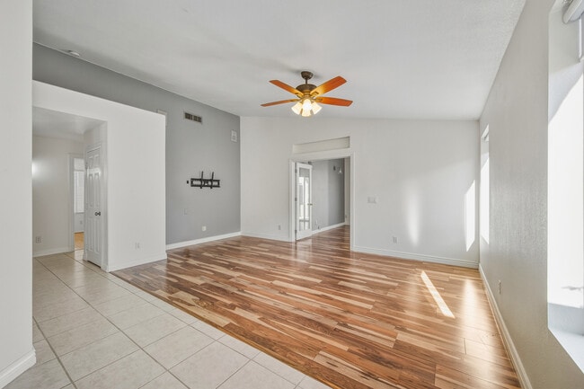 Photo - 6978 W Kings Ave