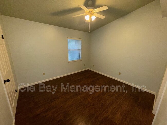 Photo - 6 Summer Oaks Dr