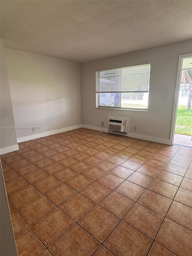 Photo - 2222 Van Buren St Apartment Unit 19