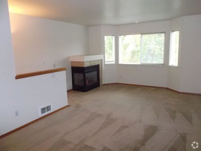 Living Room - Riverview Village Homes