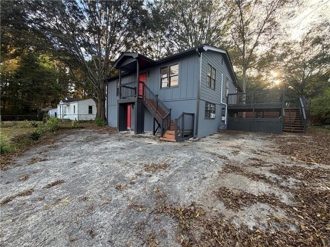 Photo - 1772 Martin Pl