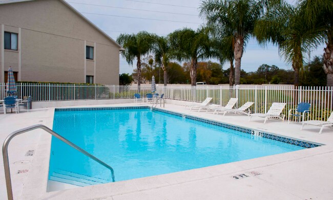 Photo - 2045 Hunters Glen Dr Unidad 503