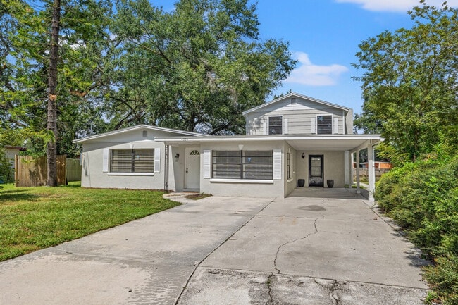 Photo - 5805 N 43rd St Unidad SI ID1244333P