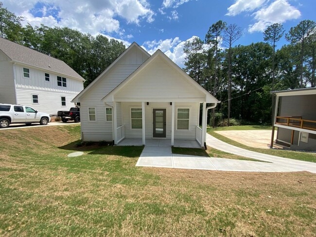 NEW CONSTRUCTION 5 BEDROOM PRE-LEASING FOR... - NEW CONSTRUCTION 5 BEDROOM PRE-LEASING FOR...