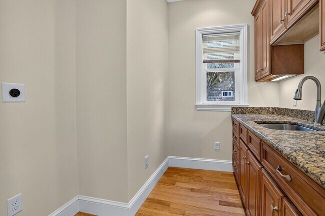 Photo - 22 Cypress St Unit 1