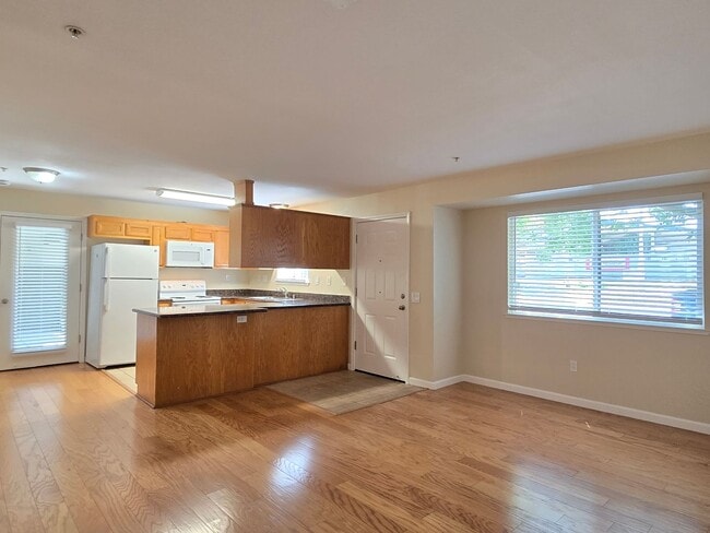 Photo - 3845 Blackford Ave Unidad 102