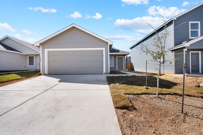 Photo - 2436 Creek Rd