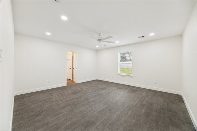 Photo - 30731 Martens Rd