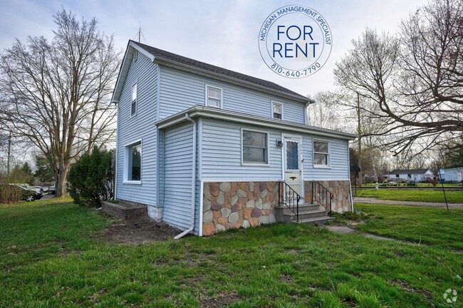 Building Photo - 4744 North St Rental