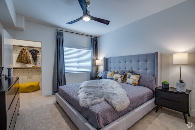 1 BR, 1 BA - 836 SF; A