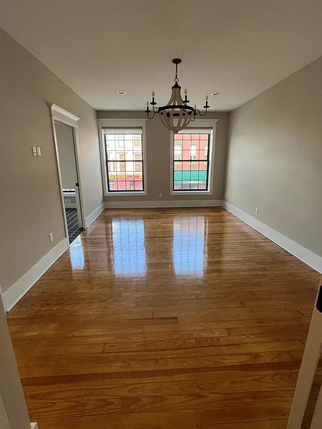 Photo - 504 Broadway St Unidad B