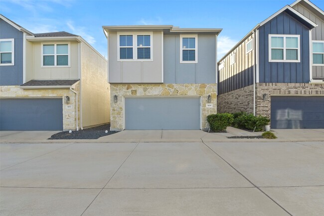 Photo - 3109 Cloud Forest Ln