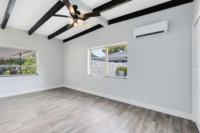 Photo - 35614 Cedar Ln