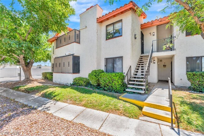 Building Photo - 1701 E Katie Ave Unit 1