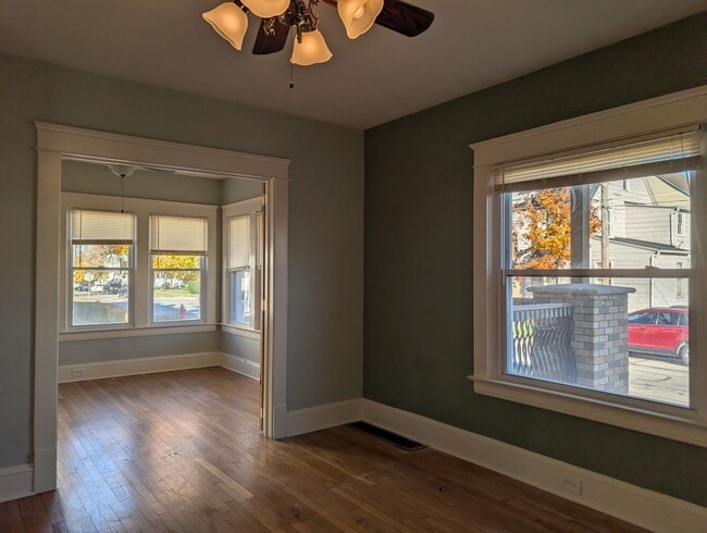 Photo - 1560 Coutant Ave Apartamento Unidad Lower