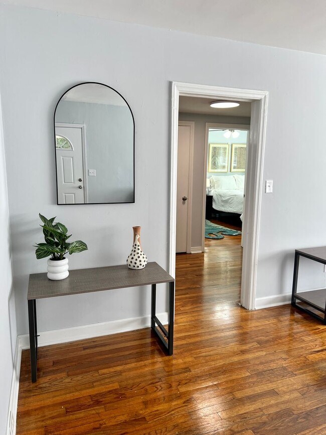 Photo - 4 BR 3 BATH ON WESTRIDGE!