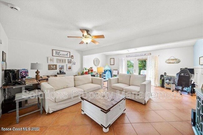 Photo - 69 Emerald Ct