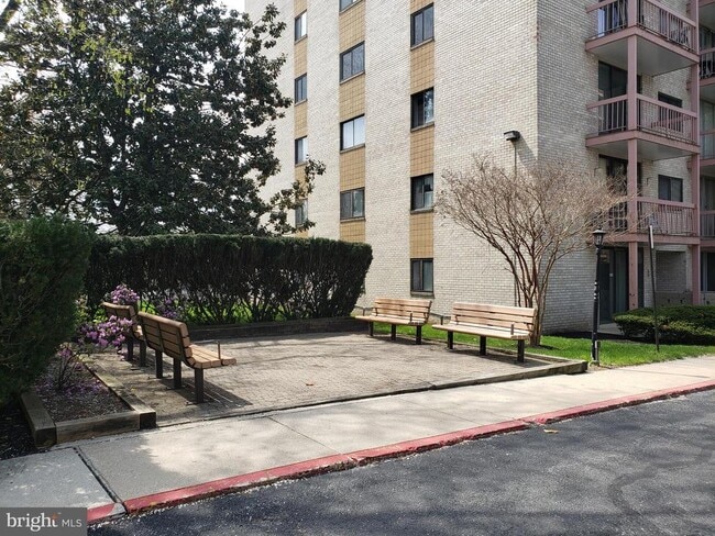 Building Photo - 130 Slade Ave Unit 511 Rental