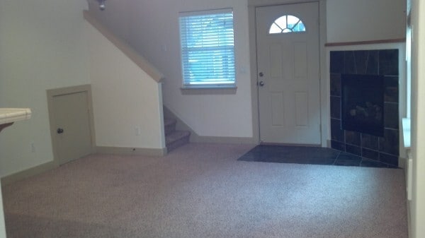 Photo - 1754 NE Lotus Dr