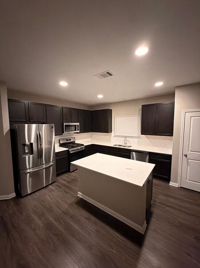 Photo - Arabian Colt Unit House