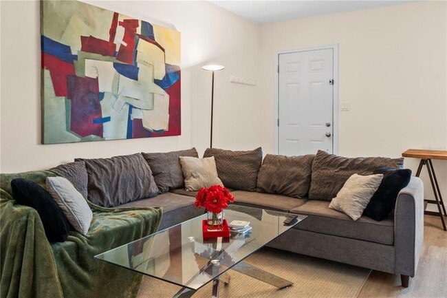 Photo - 209 N Westland Ave