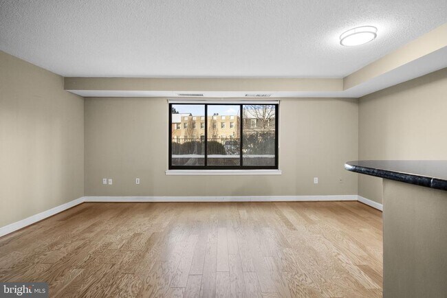 Photo - 3101 New Mexico Ave NW Unidad 205