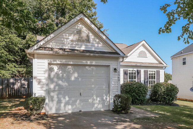Photo - 1563 Hollow Maple Dr