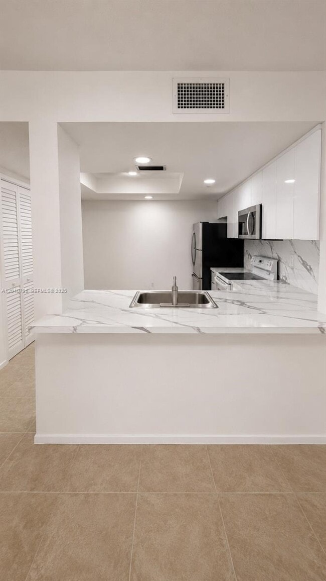 Photo - 8800 SW 123rd Ct Unit J105