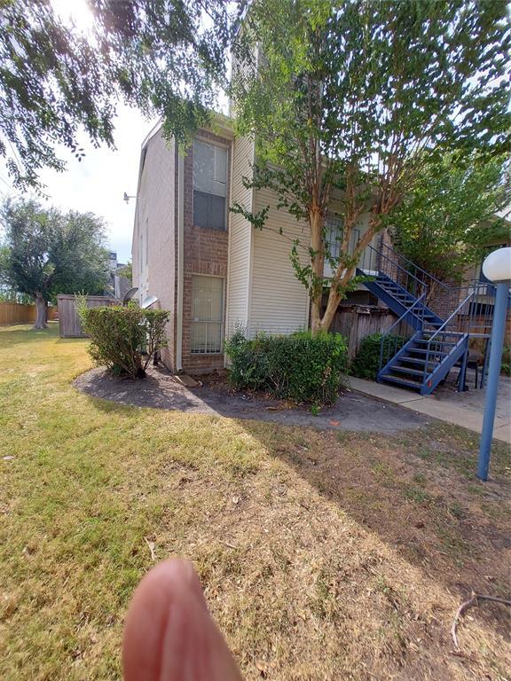 Photo - 3900 Woodchase Dr Unit 133