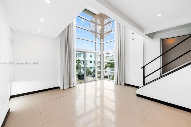 Photo - 7744 Collins Ave Unit 20