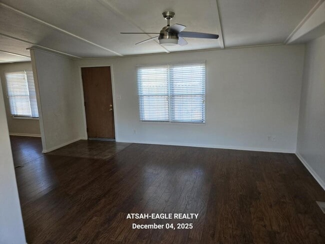 Photo - 153 Cll Hermosa