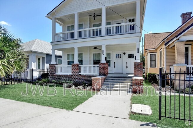 Building Photo - 1815 Hubbard St Unit #2 Rental