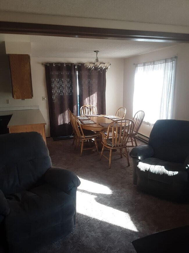 Photo - 6959 Winchester Dr Unit 6961