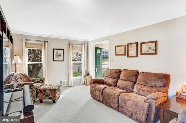 Photo - 6302 Shiplett Blvd