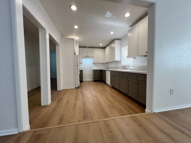 Photo - 9532 1/2 Cedar Street Unidad 9532 1/2
