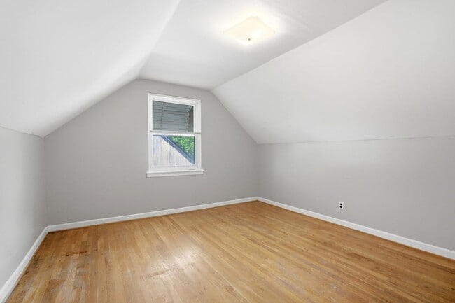 Photo - 3267 Walmar Dr