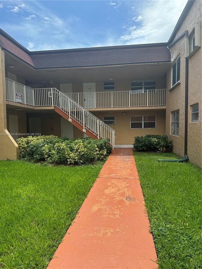 Photo - 9974 SW 88th St Condominio Unidad 1022