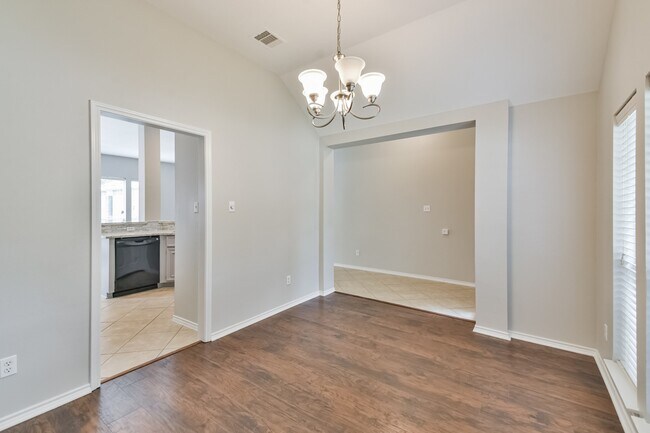 Photo - 9623 Wakefield Village Dr