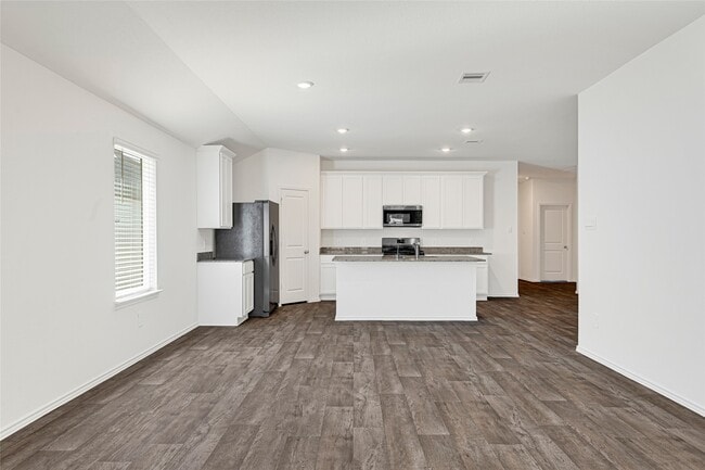 Building Photo - 3715 Axyl Run Ct