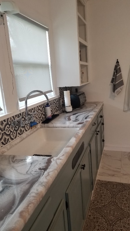 Photo - 362-364 W St Charles St Unidad 362