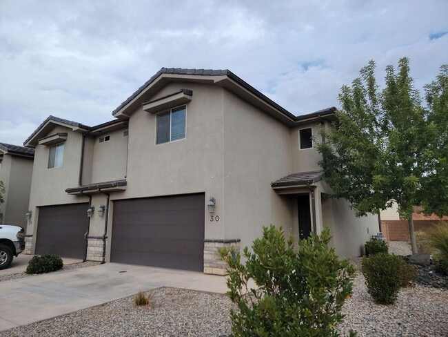 Photo - Pet Friendly and Modern End-Unit 3 Bedroom Townhome!