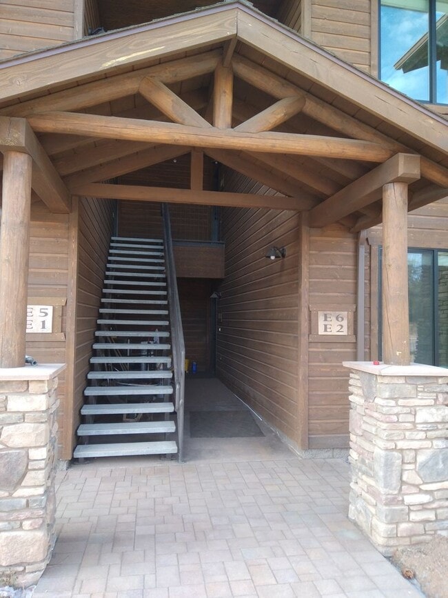 Photo - Bison Cove E1 - 2 Bed / 2 Bath Available Unit E1