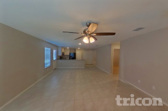Photo - 6445 Middlebury Dr