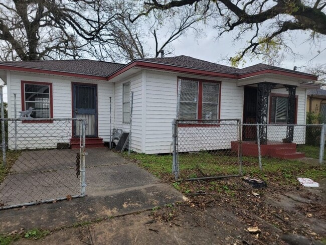 Building Photo - Charming 3 Bedroom Single Family in Houston Rental