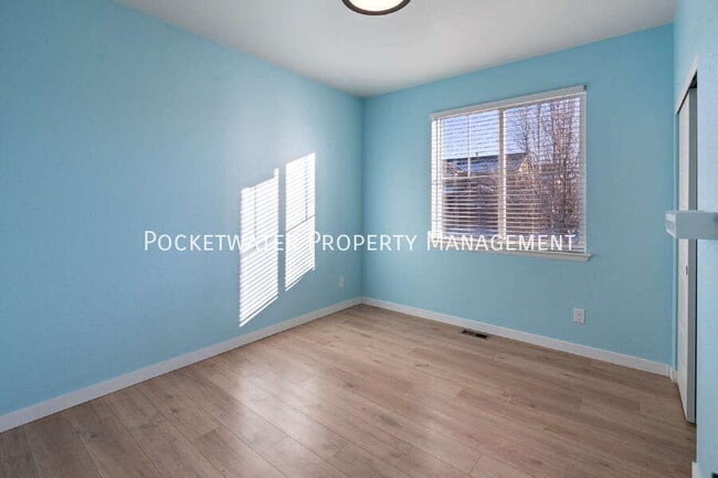 Photo - 5019 Thistle Dr